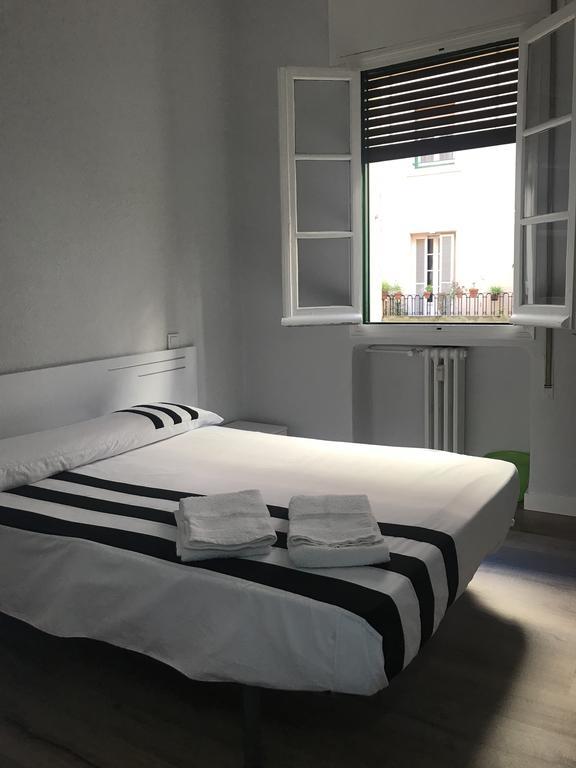 Jmg Hostels Madrid Exteriér fotografie