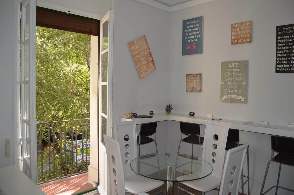 Jmg Hostels Madrid Exteriér fotografie