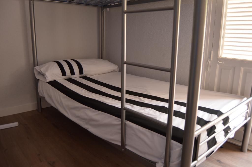 Jmg Hostels Madrid Exteriér fotografie