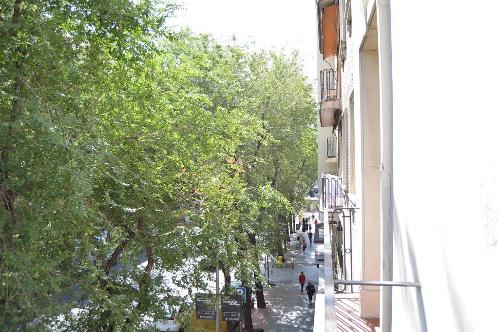 Jmg Hostels Madrid Exteriér fotografie