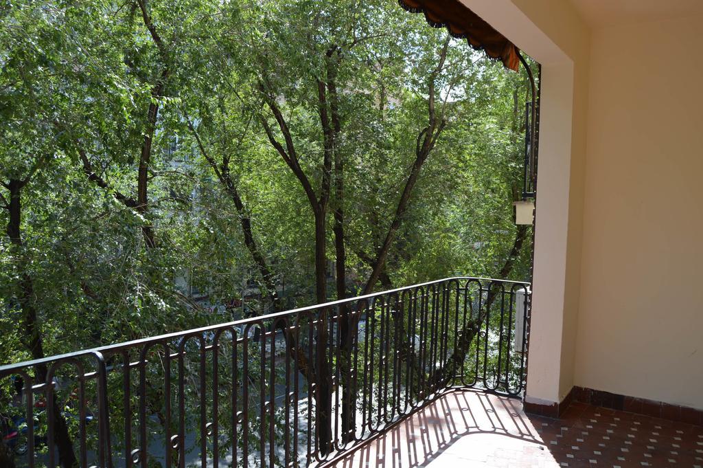 Jmg Hostels Madrid Exteriér fotografie
